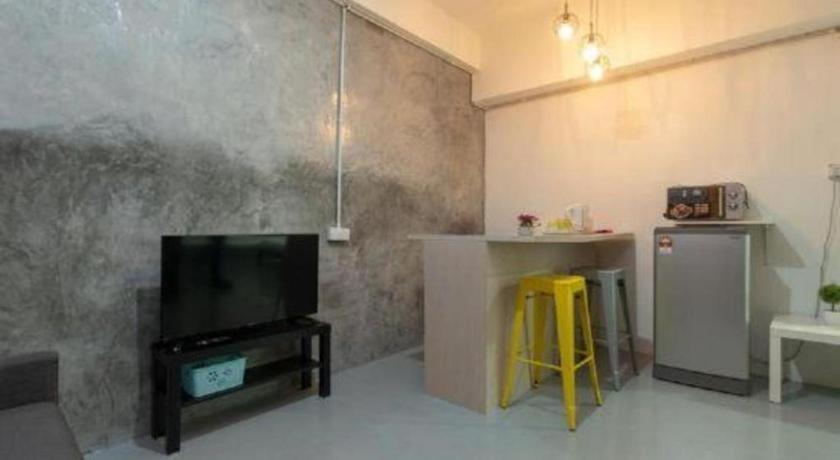 Oyo 43993 Madsuite Kota Kinabalu Kültér fotó