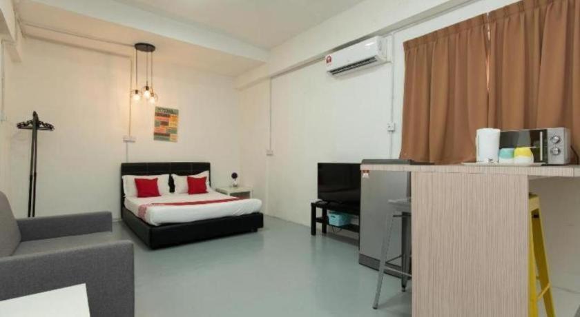 Oyo 43993 Madsuite Kota Kinabalu Kültér fotó
